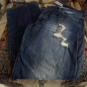 Express Kingston men’s Classic Fit straight leg jeans